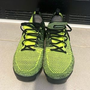 Green and black men Nike vapor max